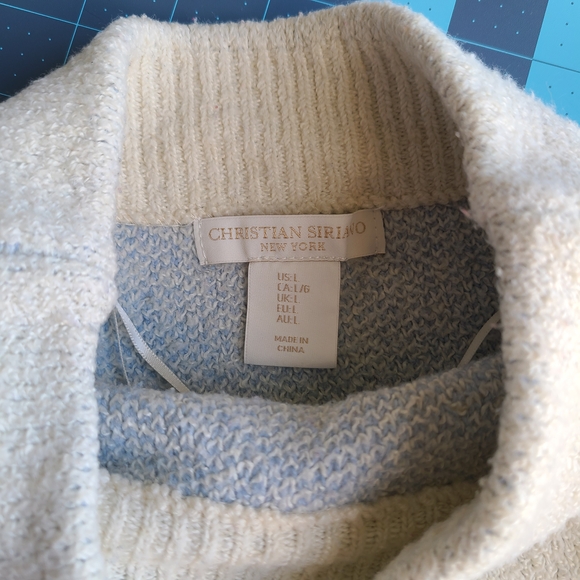 Christian Siriano Cream and Blue Turtleneck Sweater Cozy Warm Winter Charm Snow - Picture 5 of 6
